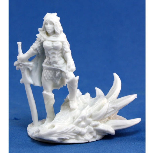 Reaper Bones: Janan, Female Dragon Slayer Reaper Bones: Janan, Female Dragon Slayer